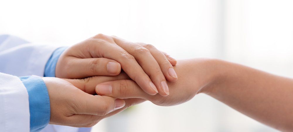 sth caring hands1000x450