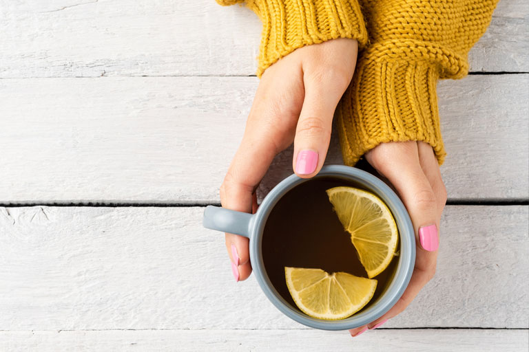 Warm lemon tea photo